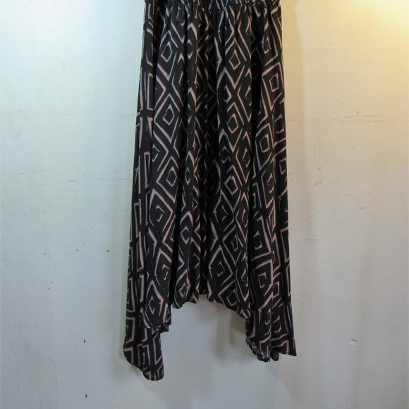 Minimalist Maxi Maternity Dress Halter Neck Asymmetrical Hem Spaghetti Straps Sm - Picture 3 of 7